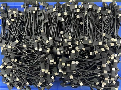 30000 tk USB-C kuni 90-kraadise pöördega USB-C
